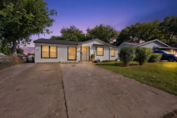 3846 Happy Canyon Drive, Dallas, TX 75241