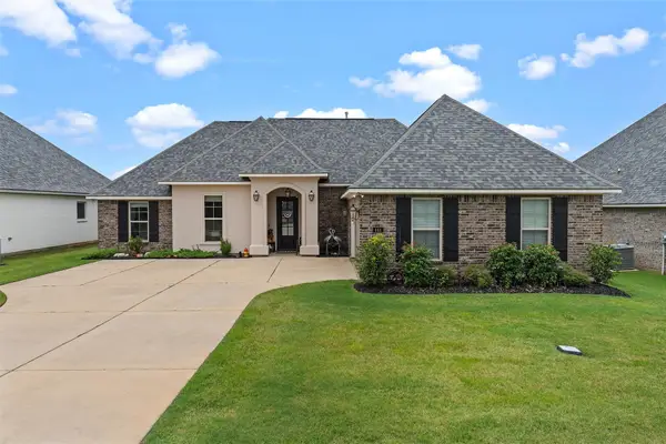 441 N Lost River Drive, Benton, LA 71006