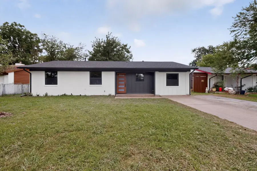 4819 Navajo Trail, Balch Springs, TX 75180 - #2