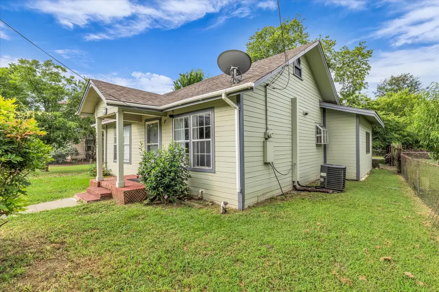 1020 Fisher Street, Bellmead, TX 76705 - #2