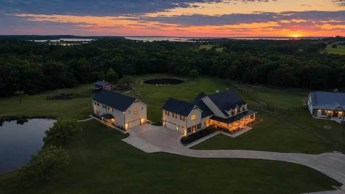985 Vest Lane, Pilot Point, TX 76258 - #1