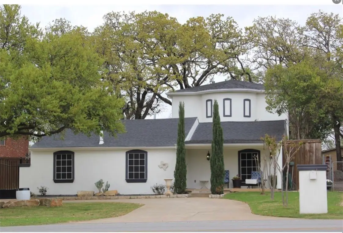 106 E Shady Grove Road, Grand Prairie, TX 75050 - #1