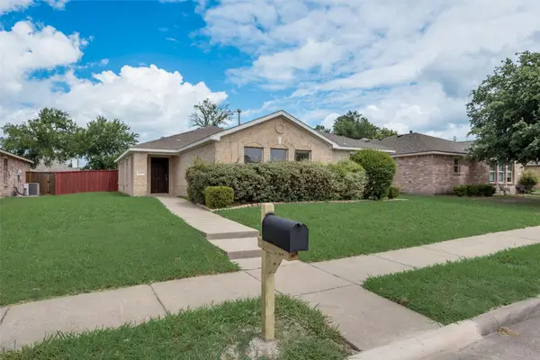 2133 Lone Pecan Drive, Mesquite, TX 75181