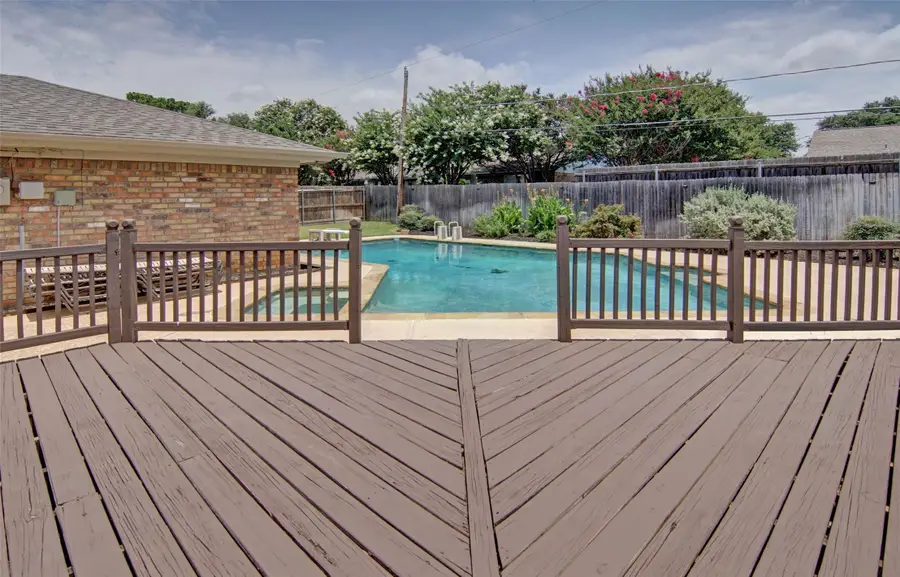 2208 Cambridge Drive, Hurst, TX 76054 - #2