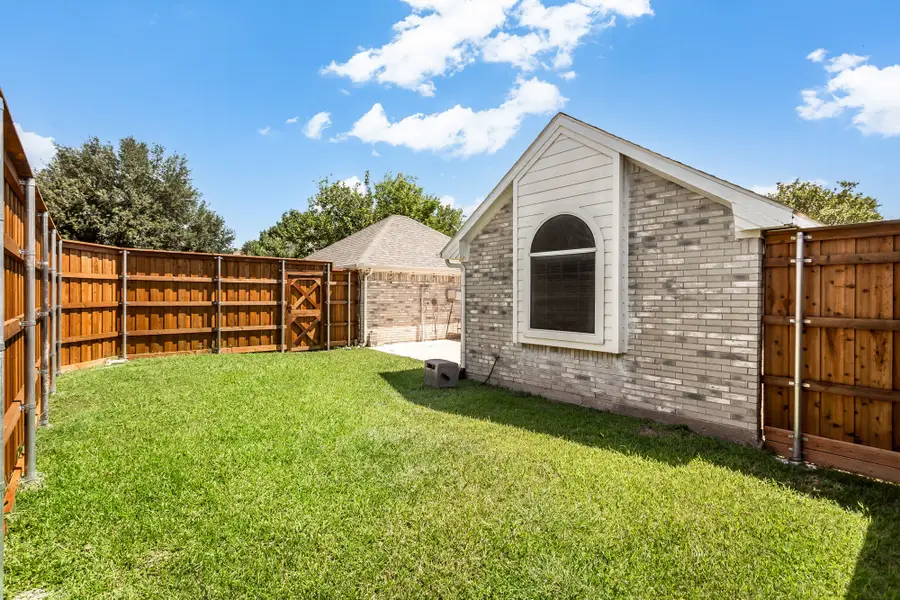 6610 Falcon Street, Rowlett, TX 75089 - #2