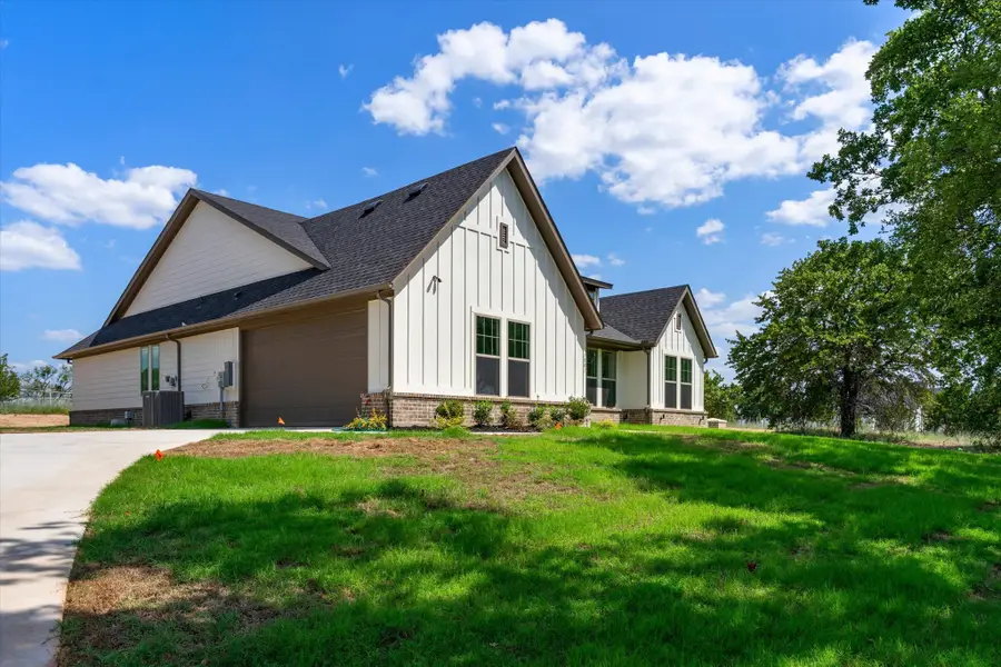 1001 Leo Lane, Poolville, TX 76487 - #3