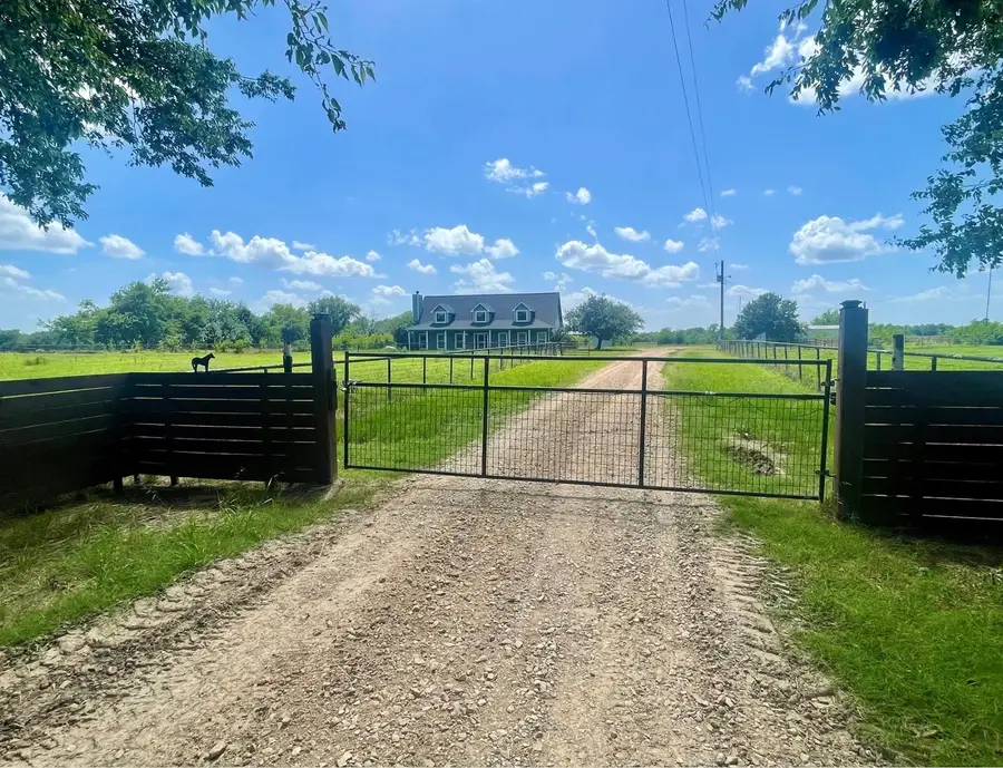 1692 Farm Road 2653 S, Brashear, TX 75420 - #2