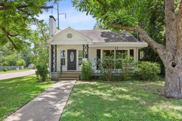 2700 Cumberland Avenue, Waco, TX 76707