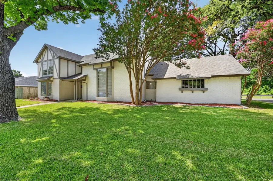 344 Woodbrook Drive, Desoto, TX 75115 - #2
