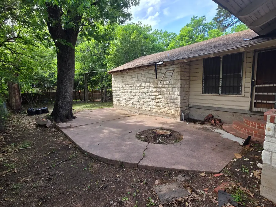 1403 Cedar Oaks Boulevard, Dallas, TX 75216 - #3
