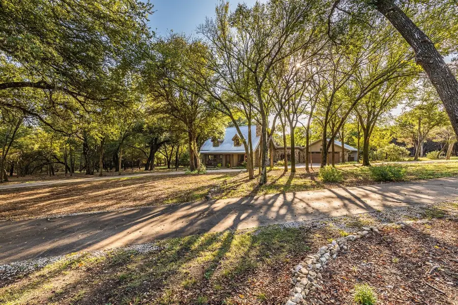 1054 White Bluff Drive, Whitney, TX 76692 - #3