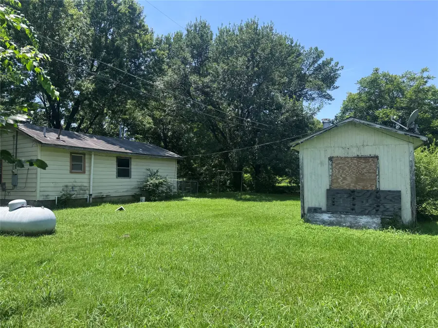 445 Hillcrest Circle, Gordonville, TX 76245 - #3