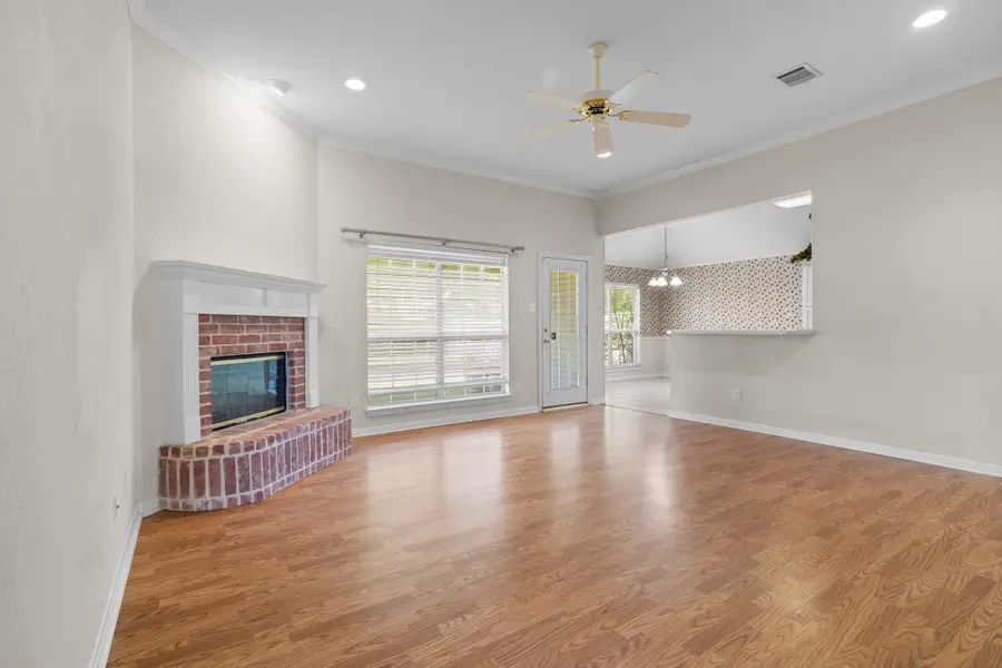 1005 Cheyenne Trail, Hewitt, TX 76643 - #2