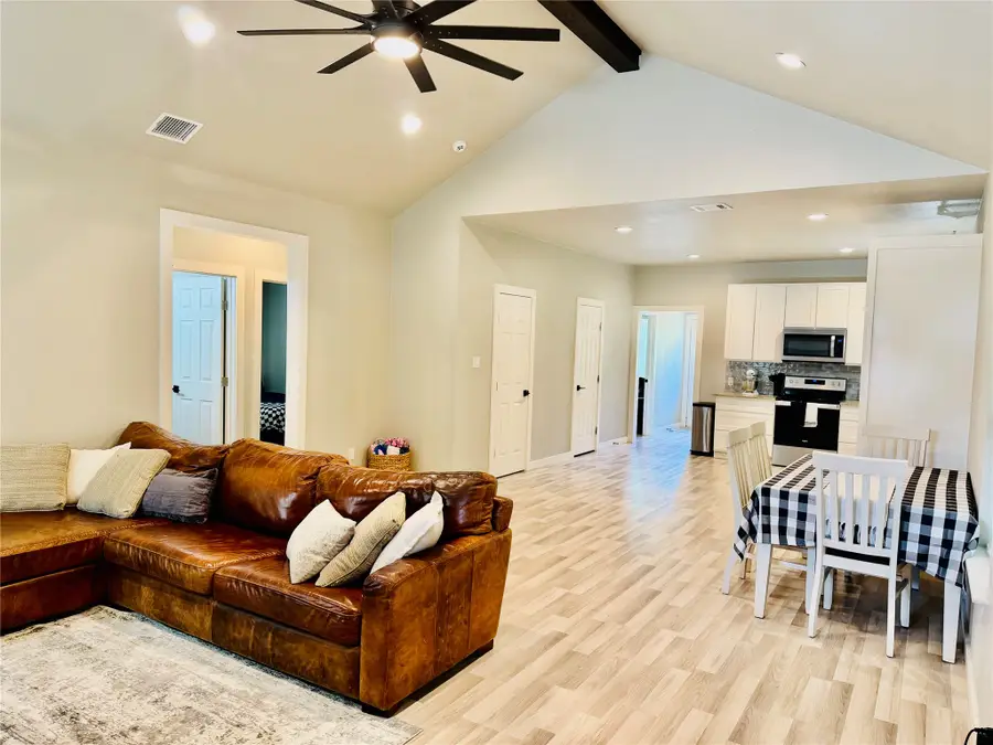 819 Arkansas River Drive, Granbury, TX 76048 - #3