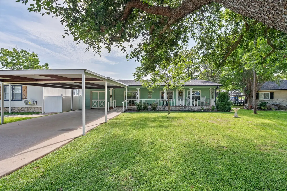 4517 Wildwood Circle, Granbury, TX 76049 - #1