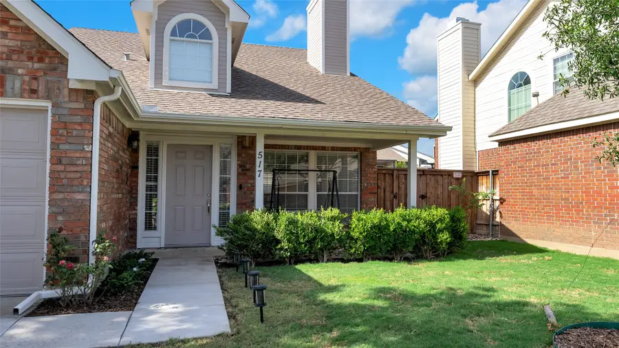 517 Las Cruces Drive, Irving, TX 75063 - #2
