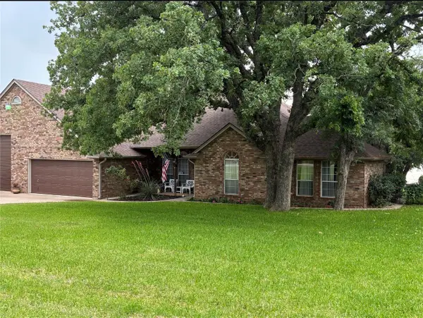 1408 Island Village Court, Granbury, TX 76048
