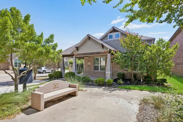 4016 Red Lynx Lane, Arlington, TX 76005