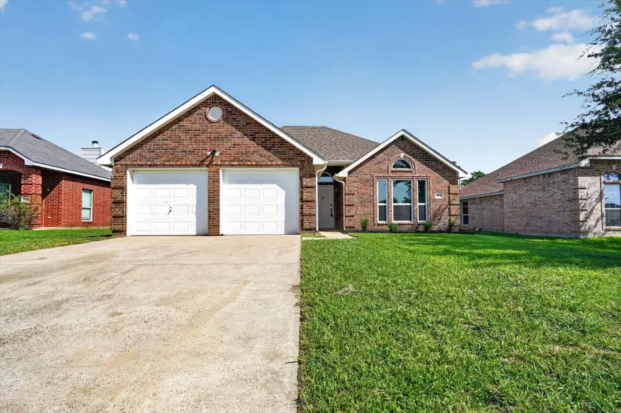 707 Fairview Avenue, Seagoville, TX 75159 - #2