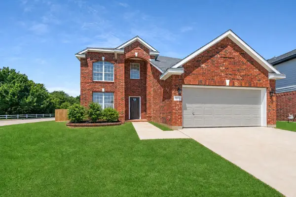 7812 Tanbark Lane, Arlington, TX 76001