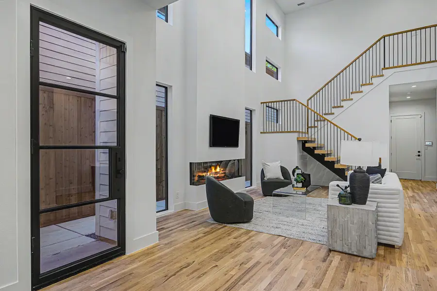 5811 Hudson Street, Dallas, TX 75206 - #2