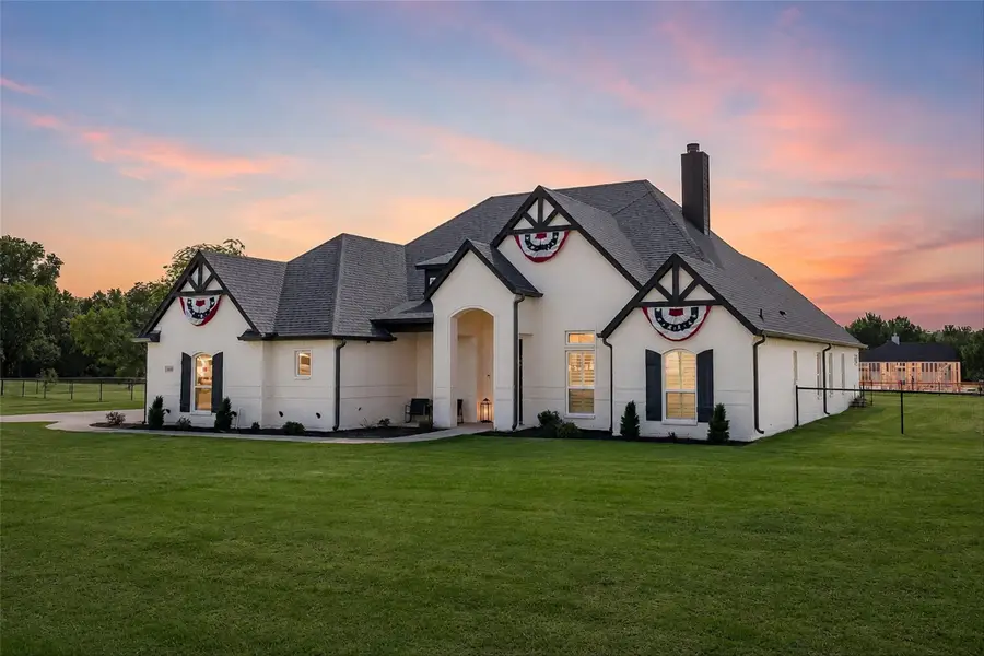 6000 Trophy Court, Weatherford, TX 76087 - #2