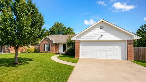403 Mulberry Street, Leonard, TX 75452