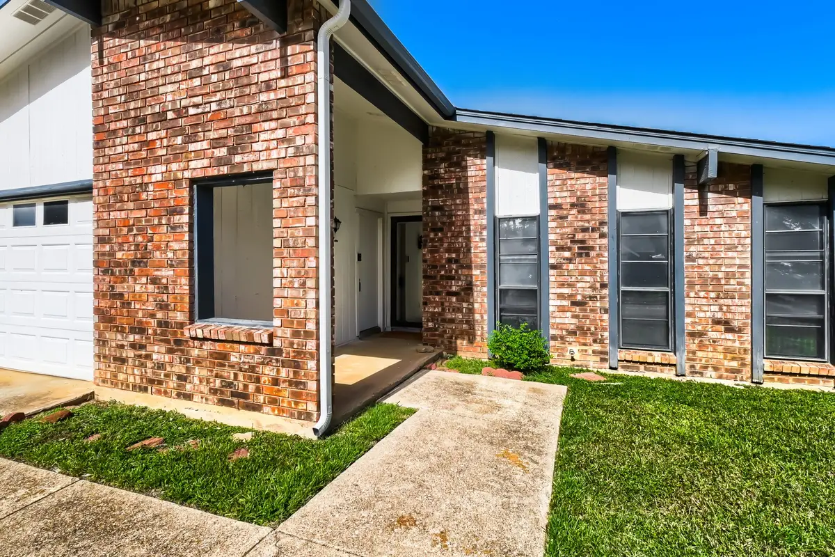 2611 Ridgemoor Court, Arlington, TX 76016 - #1