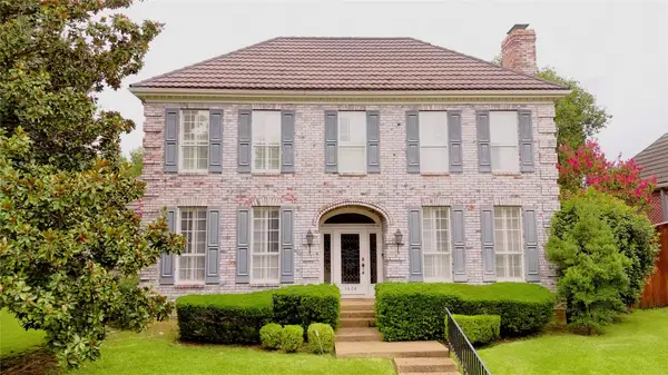 1608 Crockett Circle, Irving, TX 75038