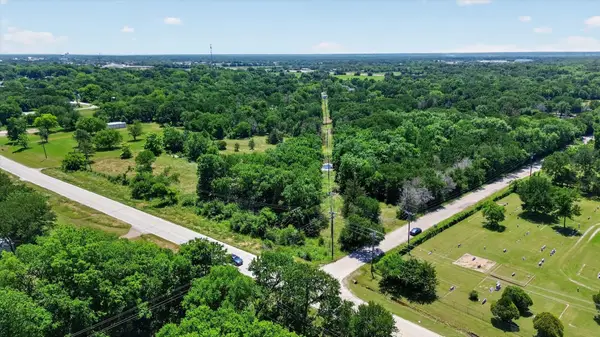 613 W Main Street, Quinlan, TX 75474