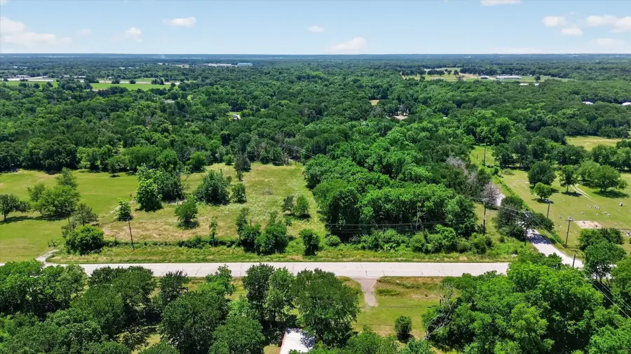 613 W Main Street, Quinlan, TX 75474 - #2