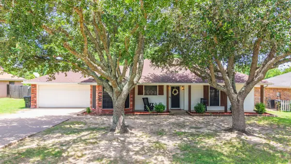 121 Curtis Lane, Quinlan, TX 75474