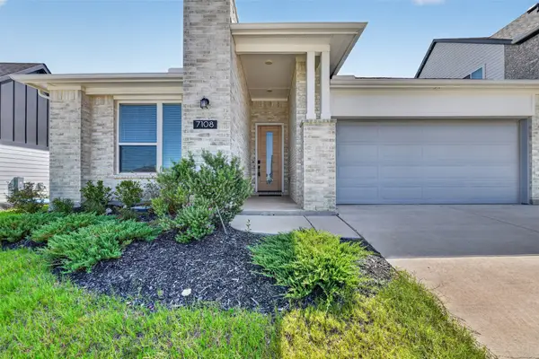 7108 Talon Bluff Drive, Fort Worth, TX 76179