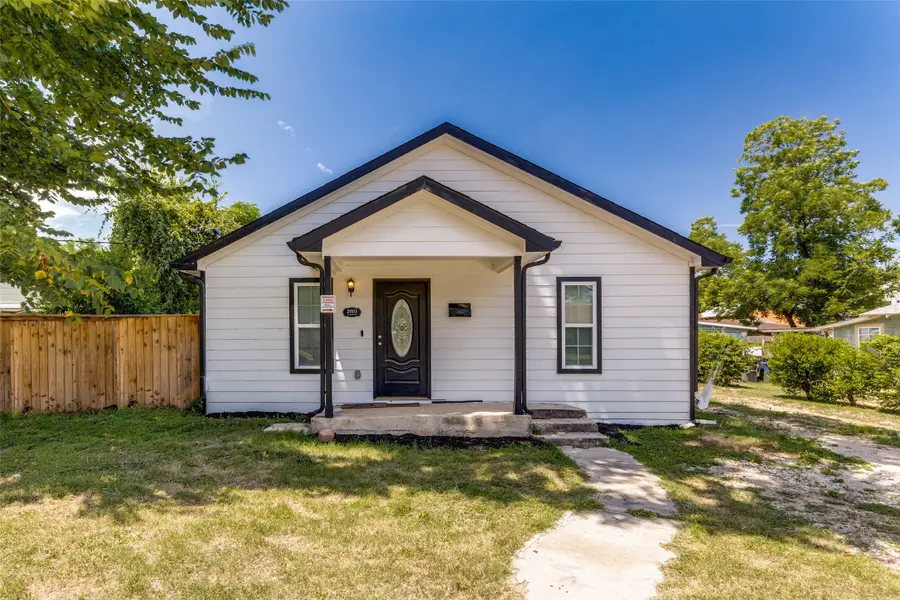 2805 Springdale Road, Fort Worth, TX 76111 - #2