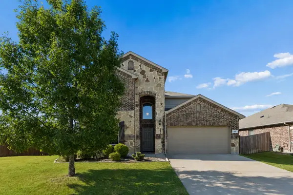 424 Eureka Court, Burleson, TX 76028