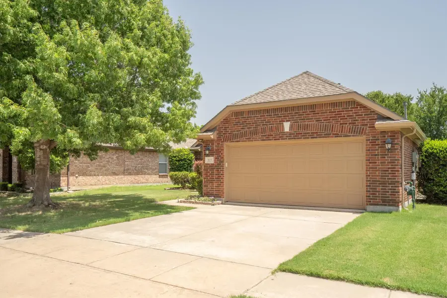 815 Horizon Ridge Circle, Little Elm, TX 75068 - #2