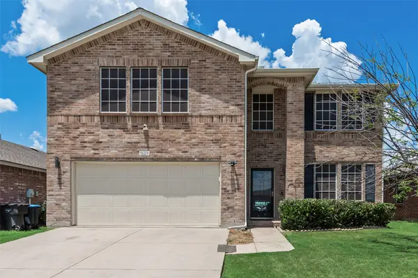 1629 Baxter Springs Drive, Fort Worth, TX 76247