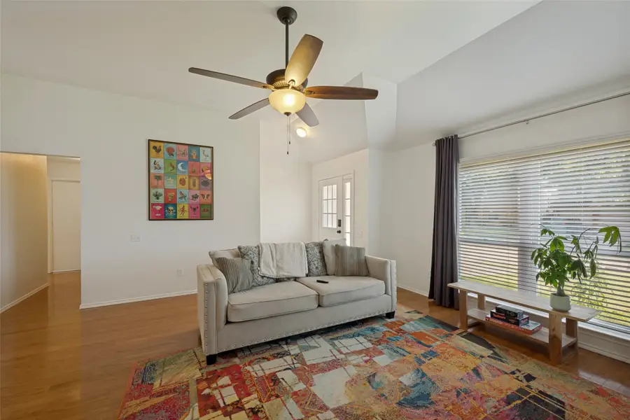 820 Wyndham Place, Arlington, TX 76017 - #3