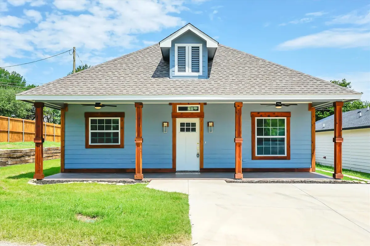 800 Crow Court, Granbury, TX 76048 - #1