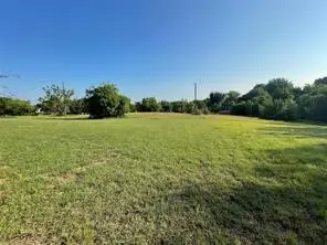 106 Port O Call Court, Runaway Bay, TX 76426 - #2