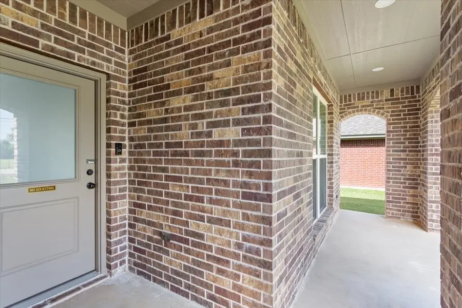 426 Alexander, Hillsboro, TX 76645 - #2