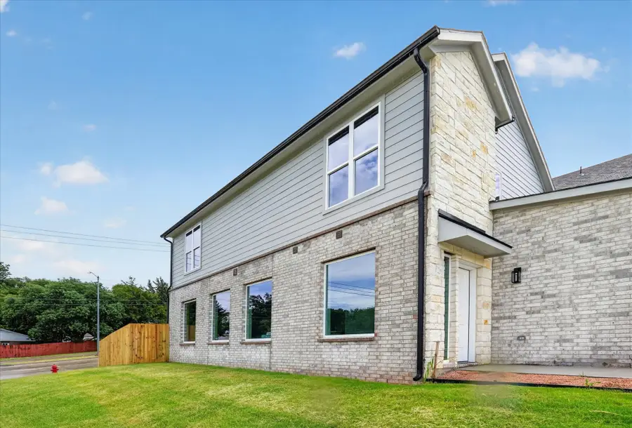 806 Premier, Grand Prairie, TX 75051 - #2