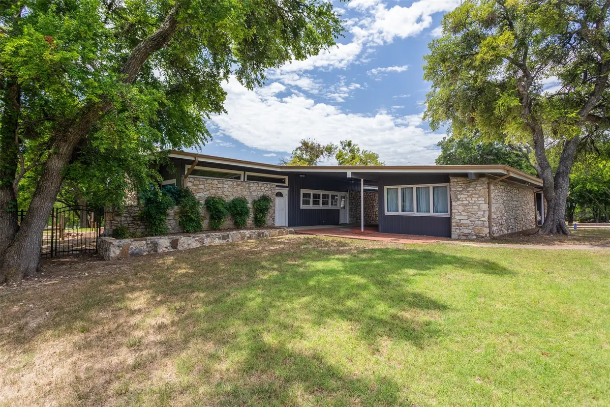 5411 Starlight Drive N, Fort Worth, TX 76126 - #1