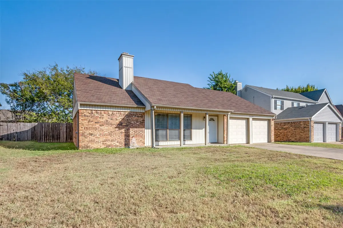 2630 Remmington Drive, Grand Prairie, TX 75052 - #1
