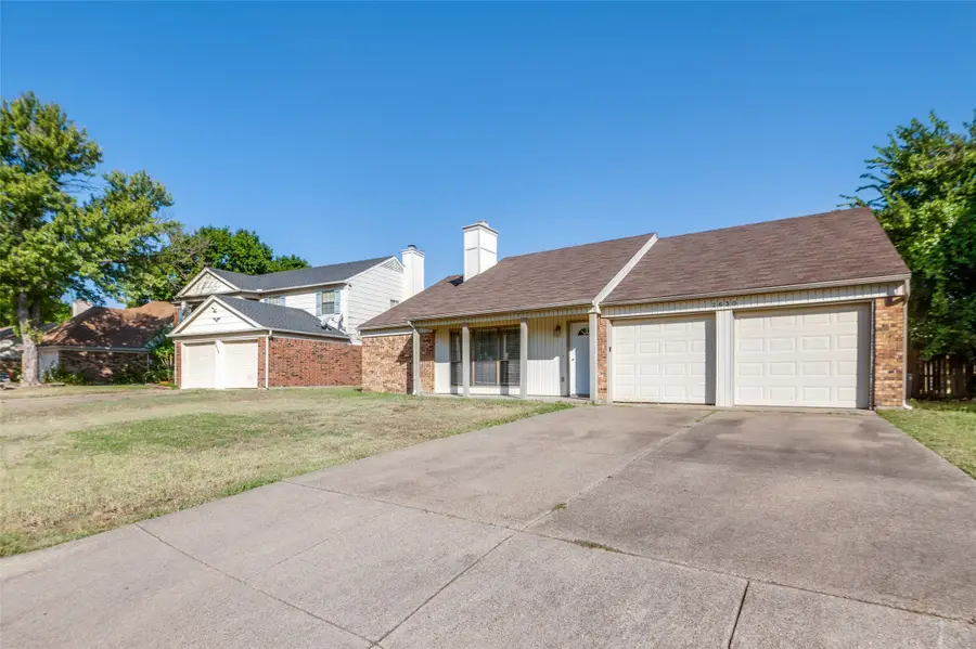 2630 Remmington Drive, Grand Prairie, TX 75052 - #2
