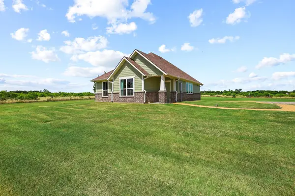 355 Little Elm Creek Road, Gunter, TX 75058