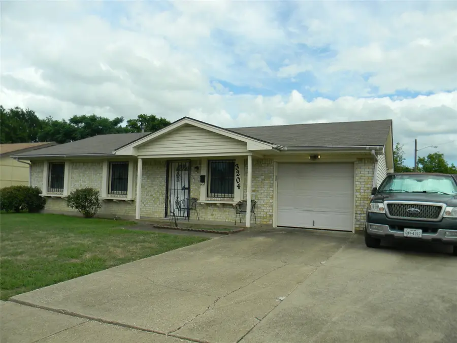 3504 Pacesetter Drive, Dallas, TX 75241 - #3