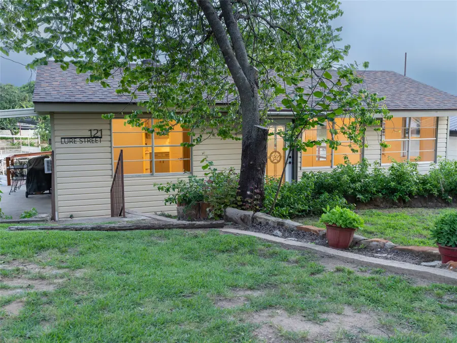 121 Lure Street, Bridgeport, TX 76426 - #2