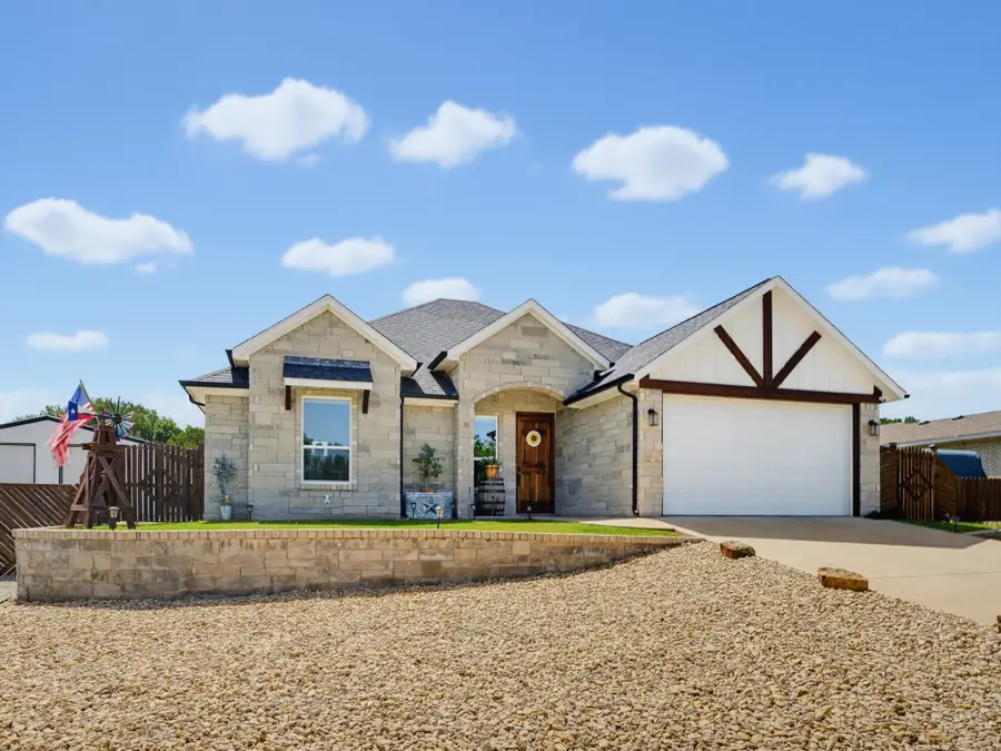 2807 Sky Harbour Drive, Granbury, TX 76049 - #3