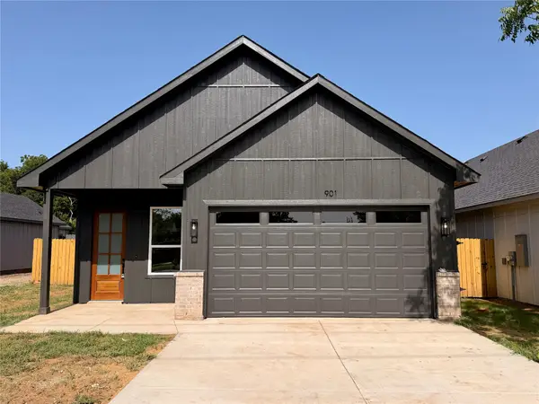 901 S Ayers Avenue, Fort Worth, TX 76103